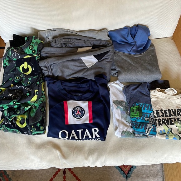 Boys Fall Clothes Package! Size 6-7 - Picture 1 of 6